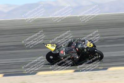 media/May-10-2025-Race Pace (Sat) [[db32fef2da]]/Vested/3-Bowl Set 1 (9am)/